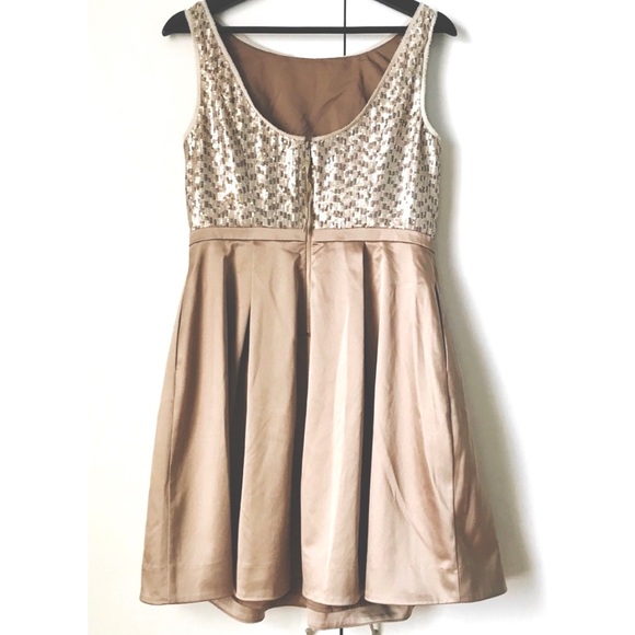 The Limited Cream Sleeveless Sequin A-Line Dress - Picture 2 of 7